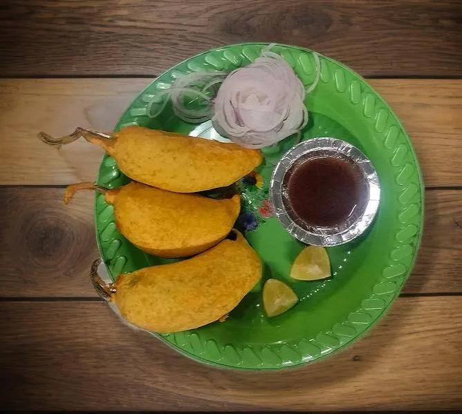 Bharela Marcha Bhajiya 500 Gm