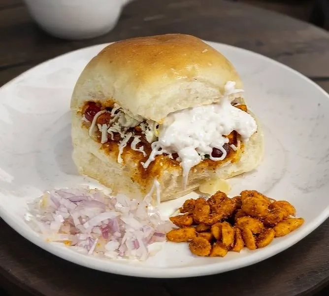 Mayo Dabeli