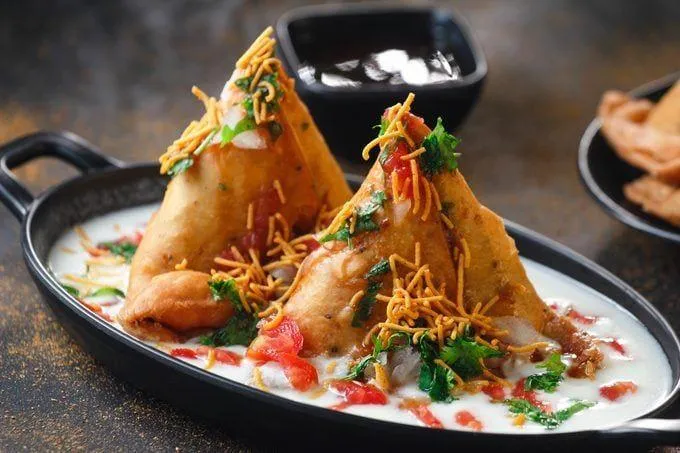 Dahi Samosa Chaat