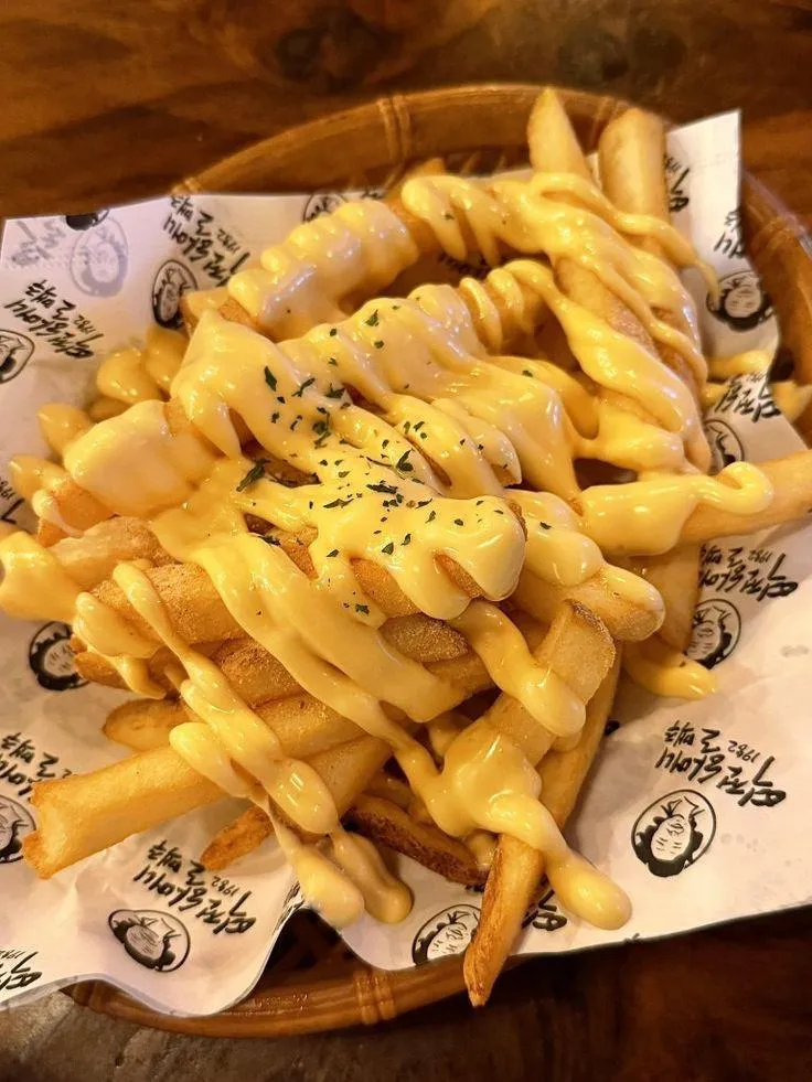 Cheese French Fries