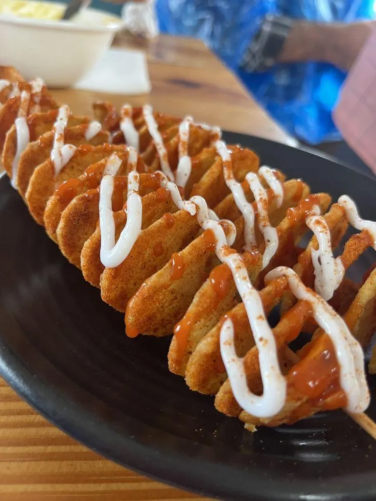 Garlic Cheese Twister