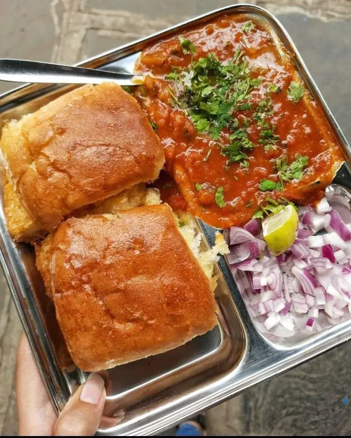 Half Butter Pav Bhaji