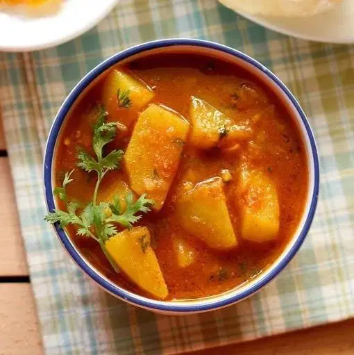 Aloo Tomato