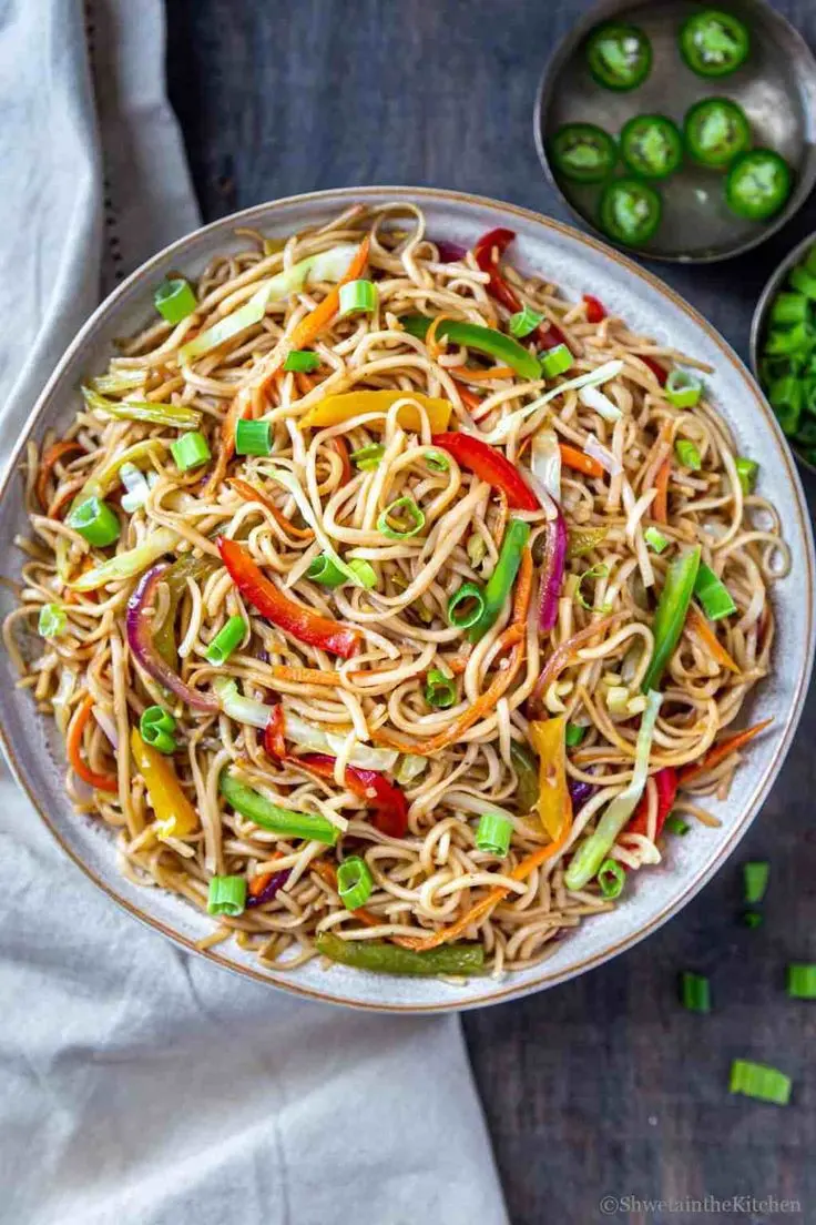 Veg Noodles Fried Rice