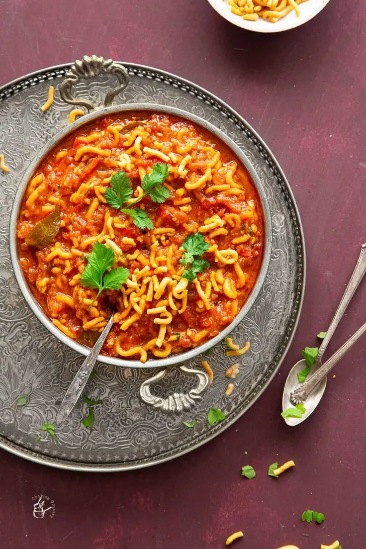 Sev Tomato