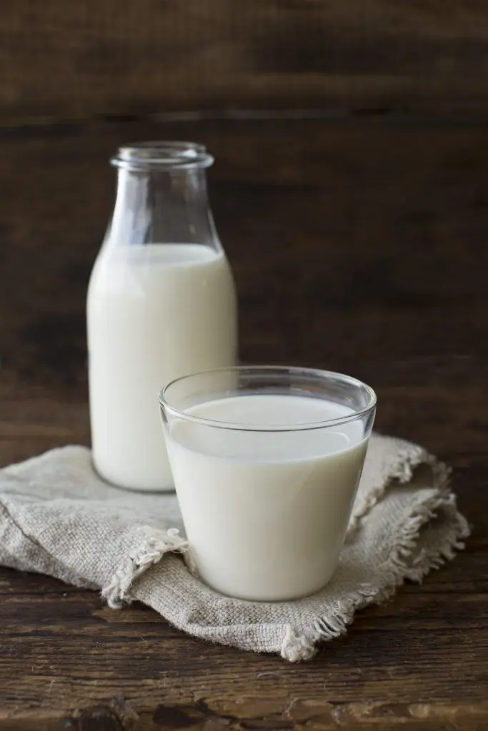 Milk (Hot/Cold)